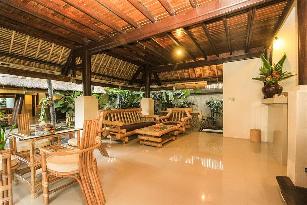 Legian Radiant Jepun Villa מראה חיצוני תמונה