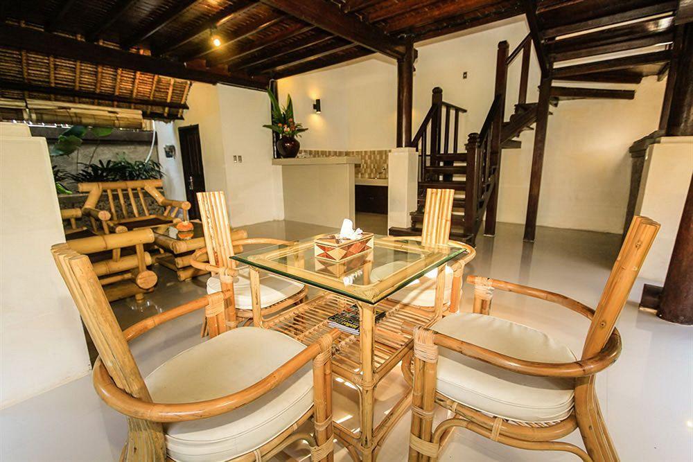 Legian Radiant Jepun Villa מראה חיצוני תמונה