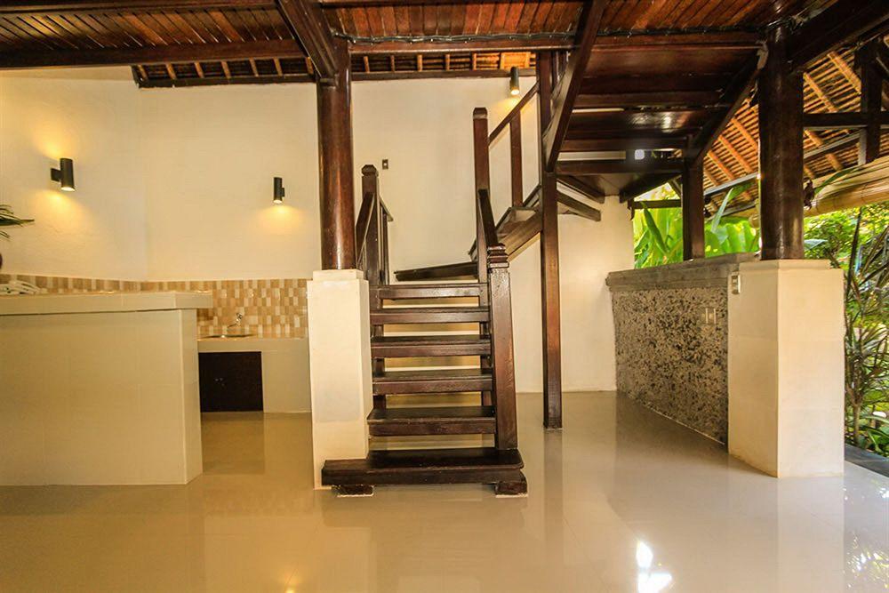 Legian Radiant Jepun Villa מראה חיצוני תמונה