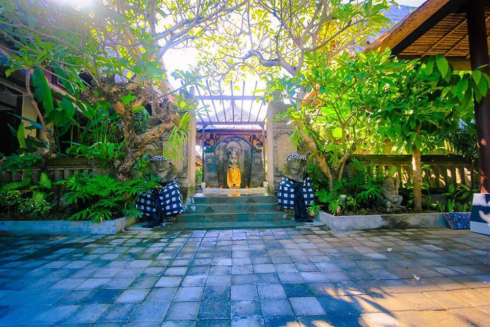 Legian Radiant Jepun Villa מראה חיצוני תמונה